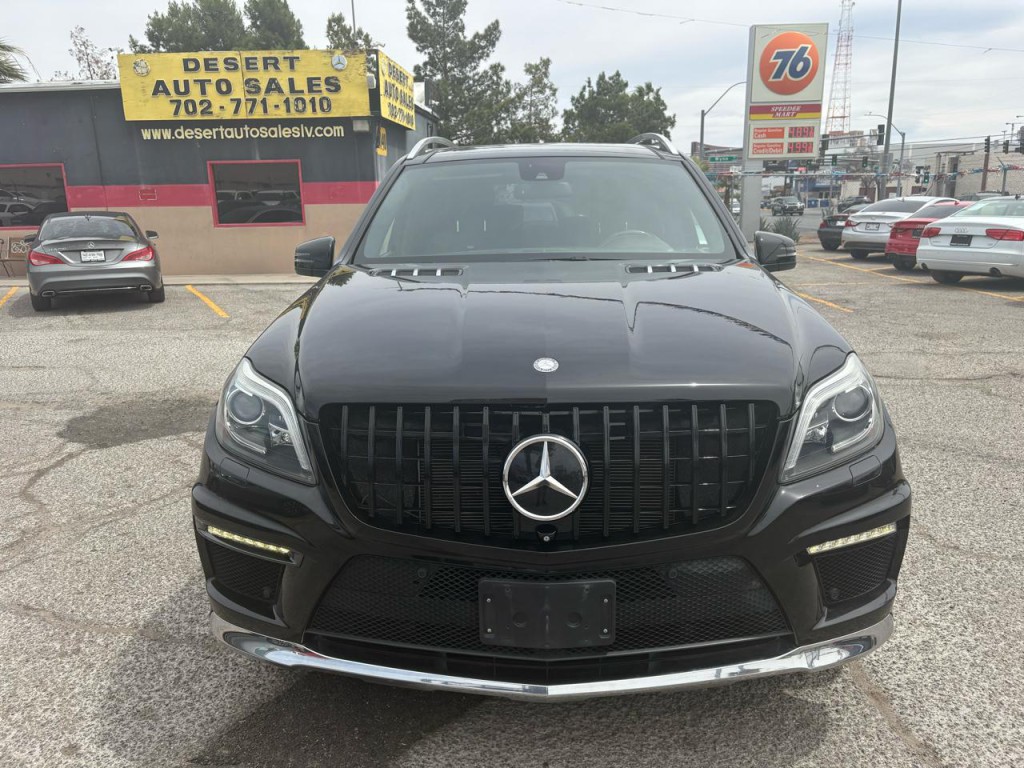 2015 Mercedes-Benz GL-Class Image 9