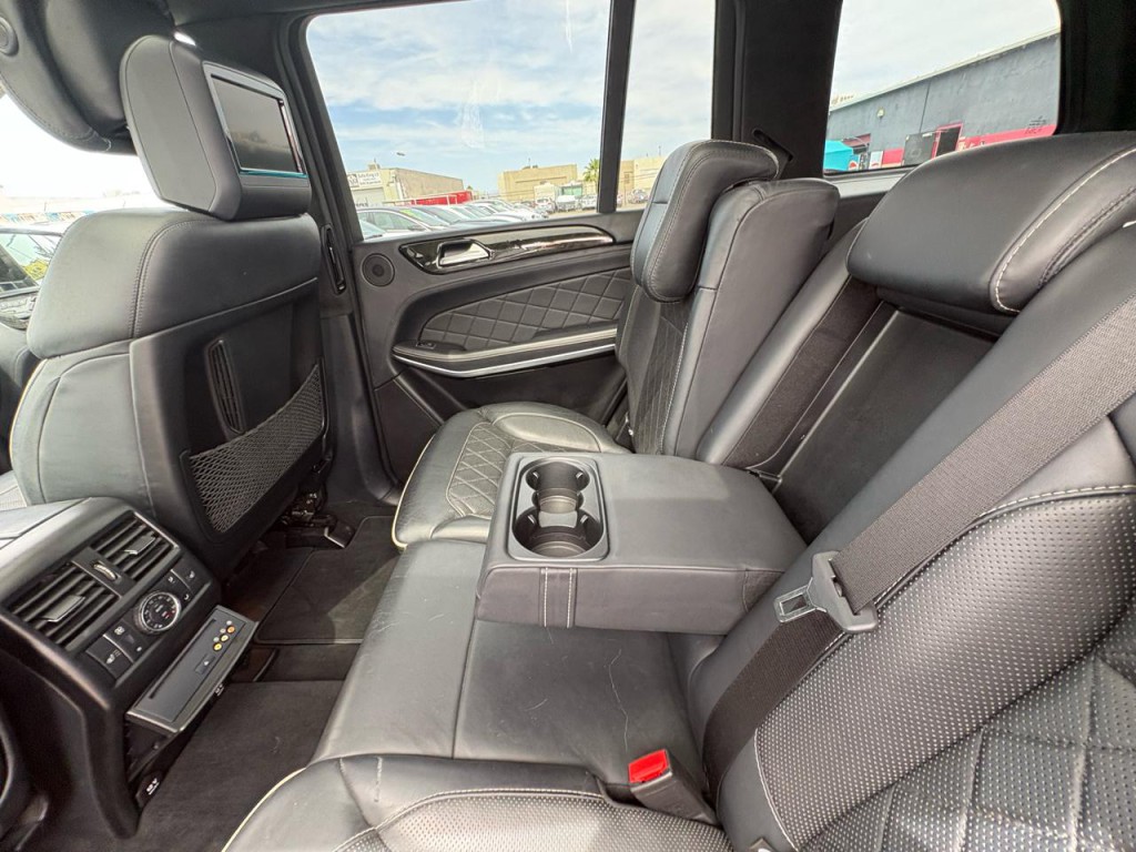 2015 Mercedes-Benz GL-Class Image 38
