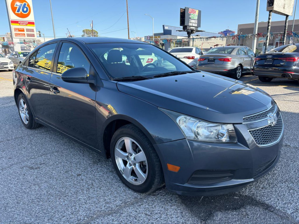 2013 Chevrolet Cruze Image 7