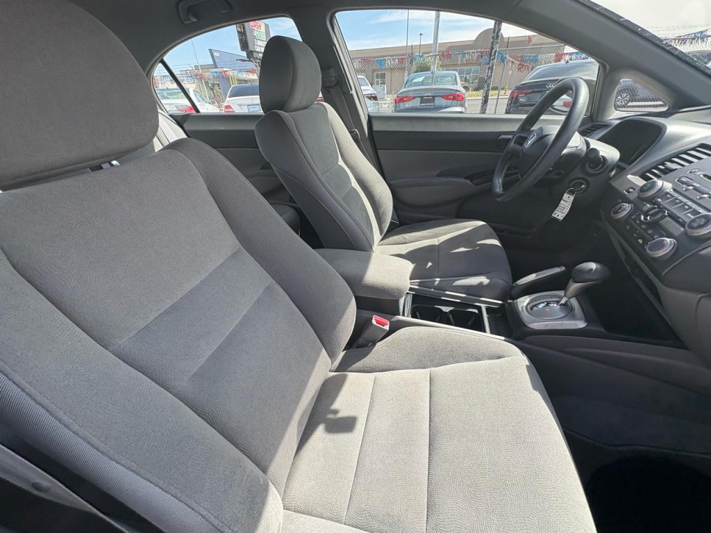 2008 Honda Civic Image 31