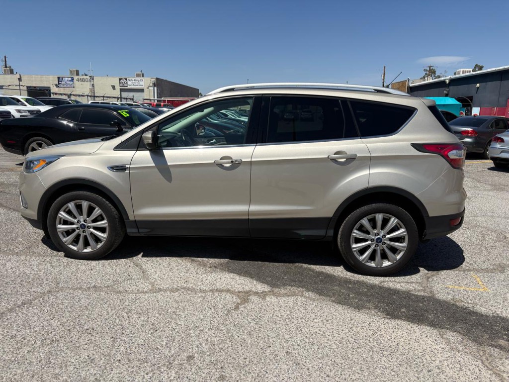 2017 Ford Escape Image 3