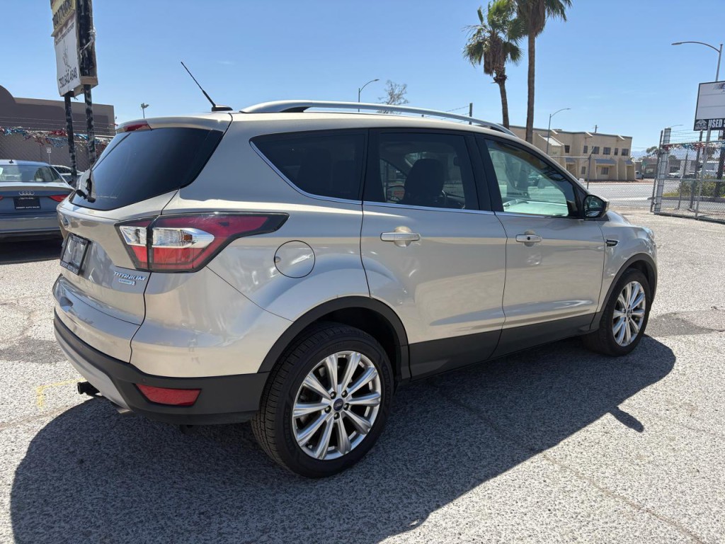 2017 Ford Escape Image 6