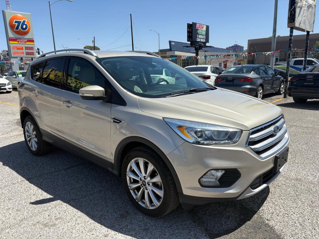 2017 Ford Escape Image 8