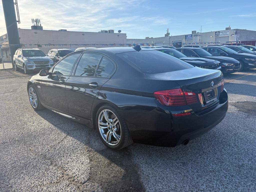 2014 BMW 5 Series Image 4