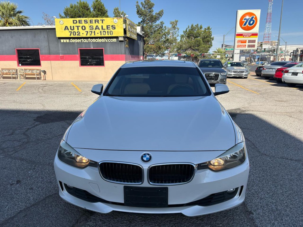 2012 BMW 3 Series Image 8