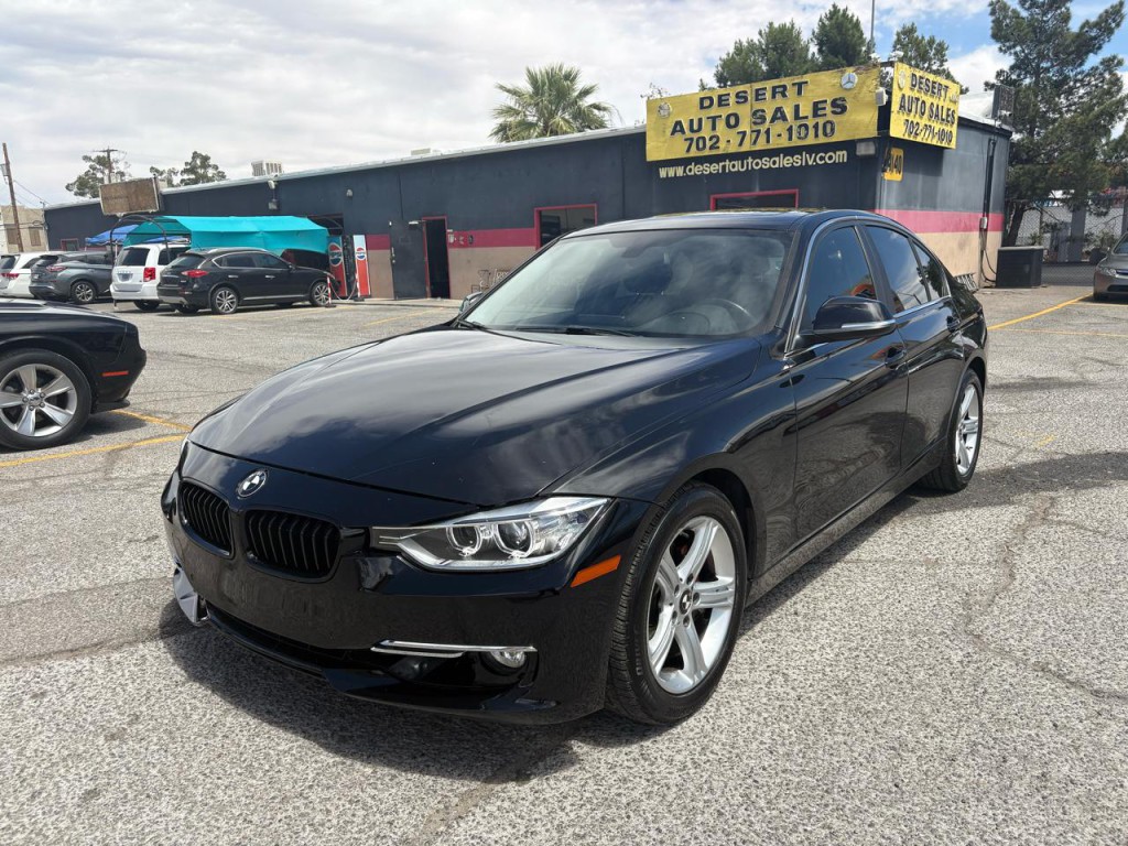 2015 BMW 3 Series Image 2