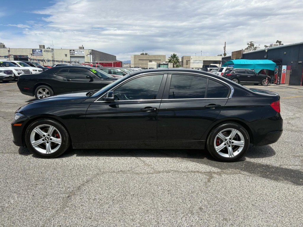 2015 BMW 3 Series Image 3
