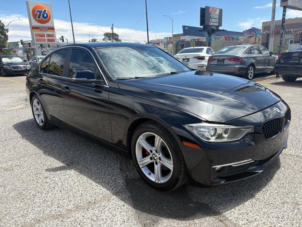 2015 BMW 3 Series Image 8