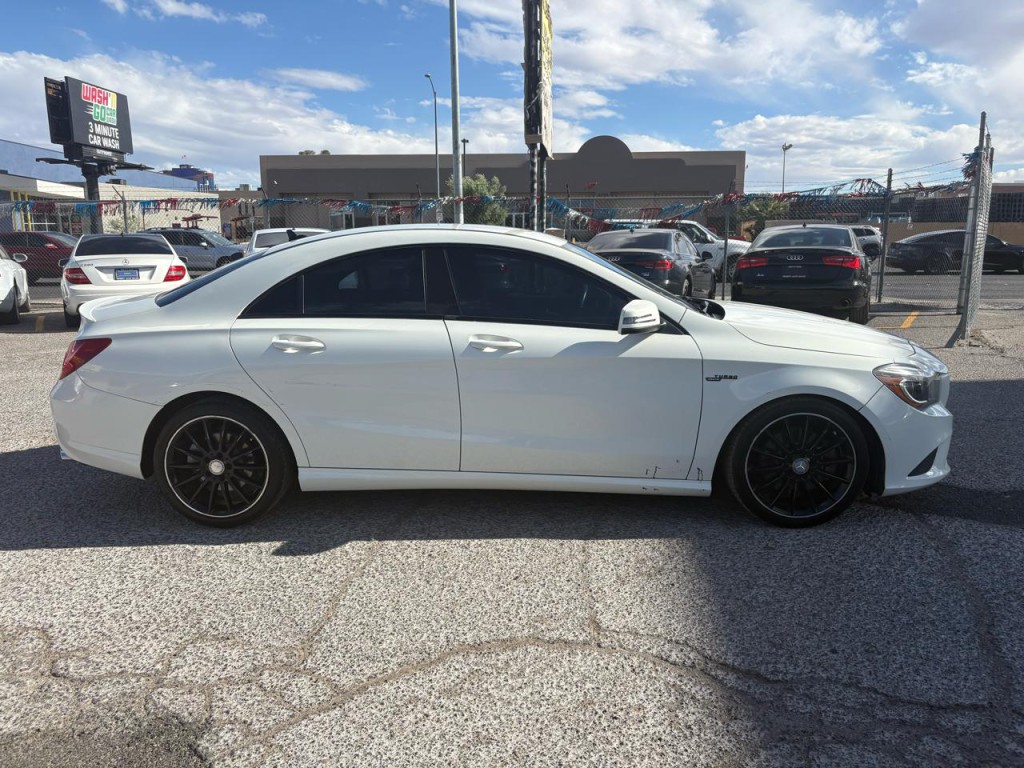 2014 Mercedes-Benz CLA-Class Image 5