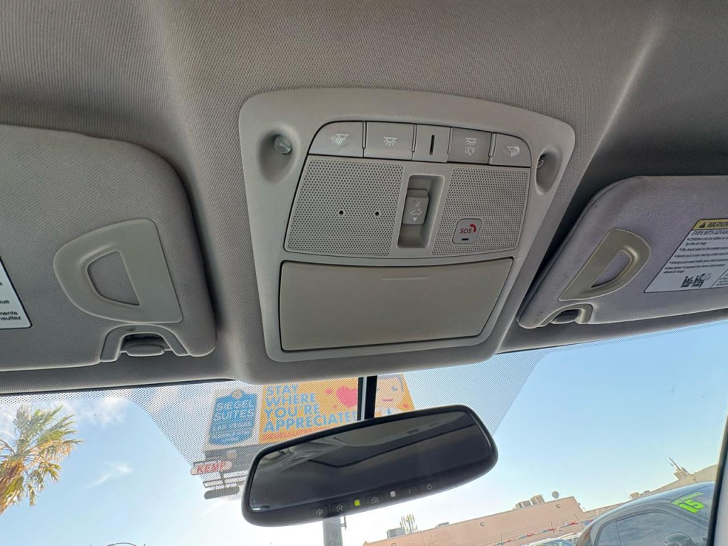 2017 Nissan Altima Image 16
