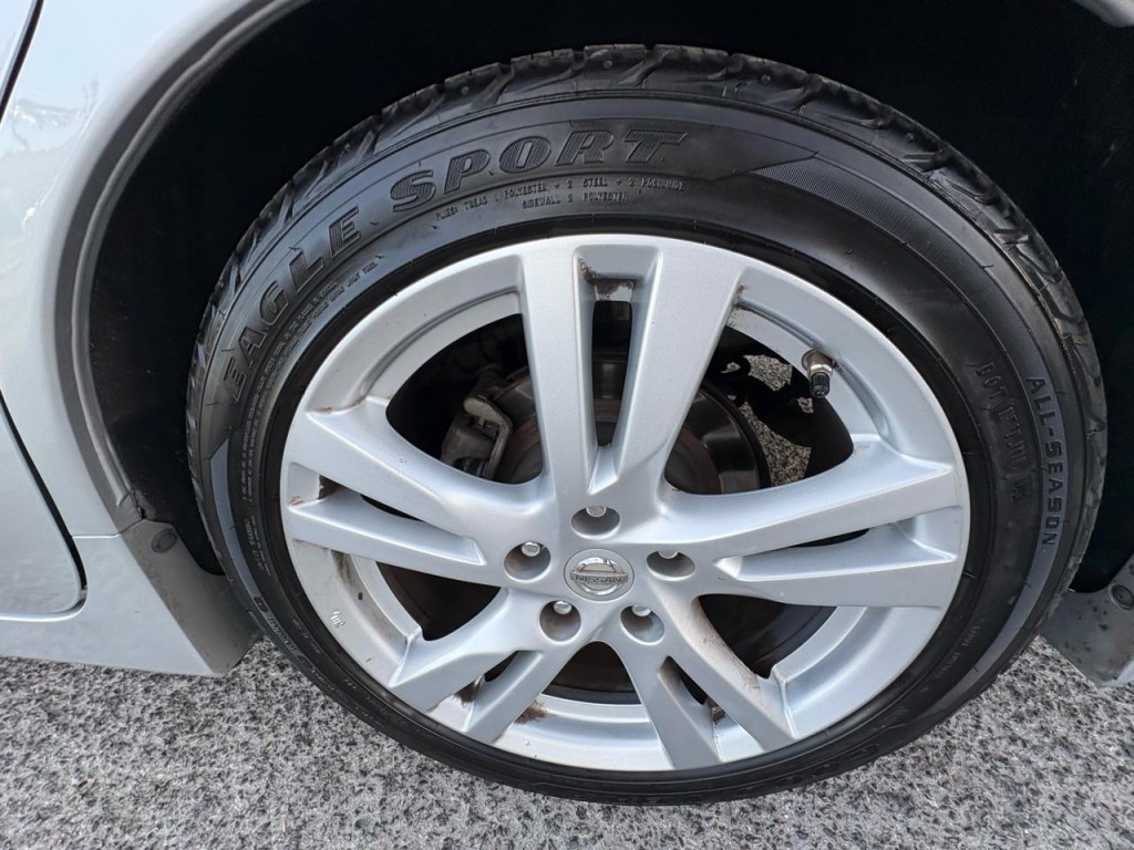 2017 Nissan Altima Image 30