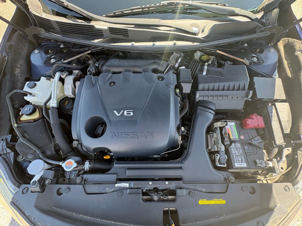 2016 Nissan Maxima Image 32
