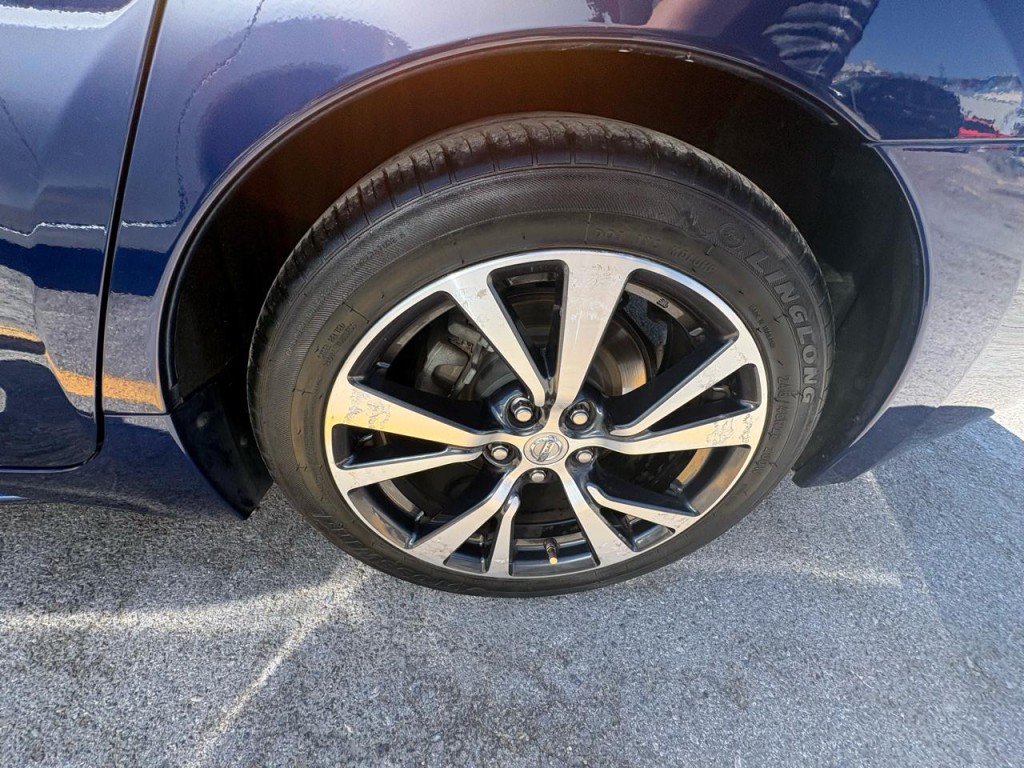 2016 Nissan Maxima Image 33