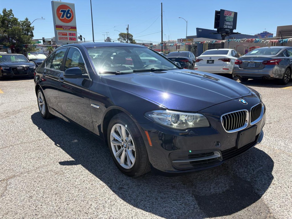 2014 BMW 5 Series Image 8