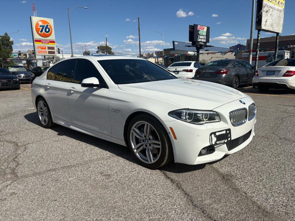 2014 BMW 5 Series Image 8
