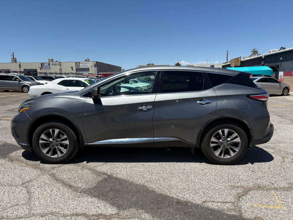 2018 Nissan Murano Image 2