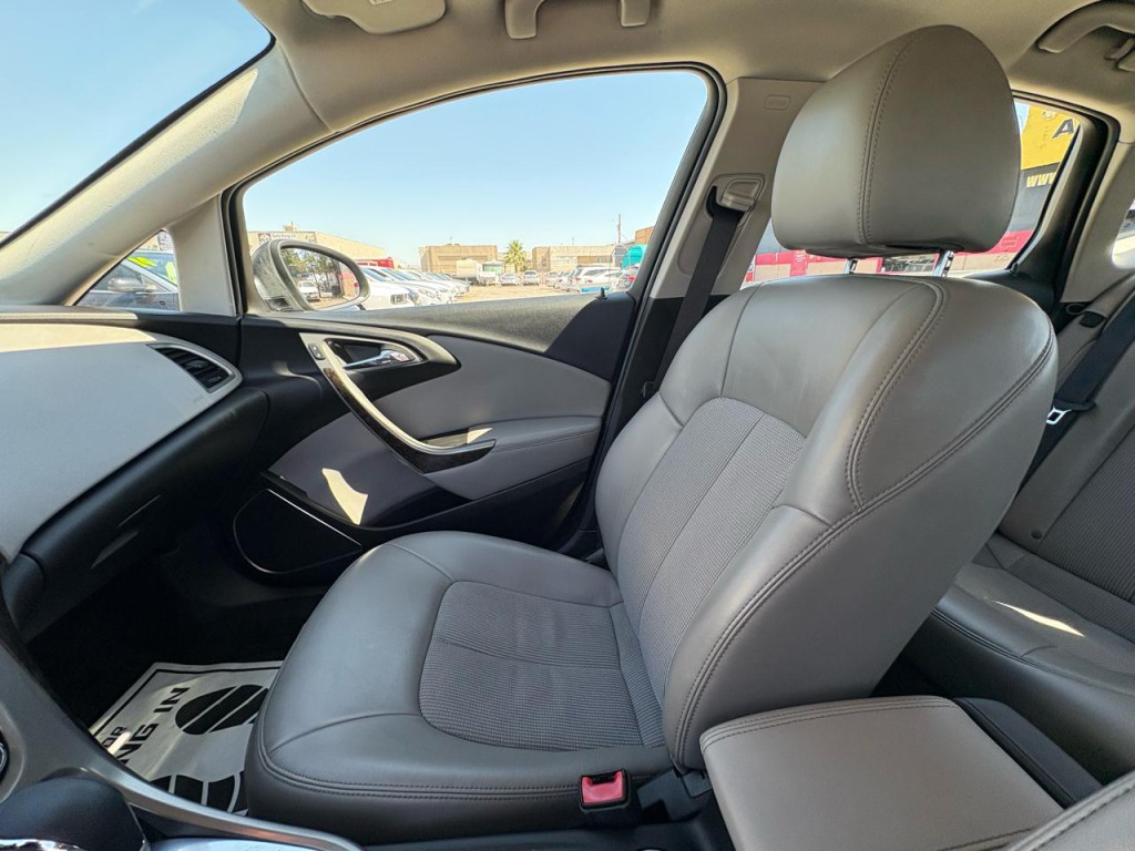 2013 Buick Verano Image 14