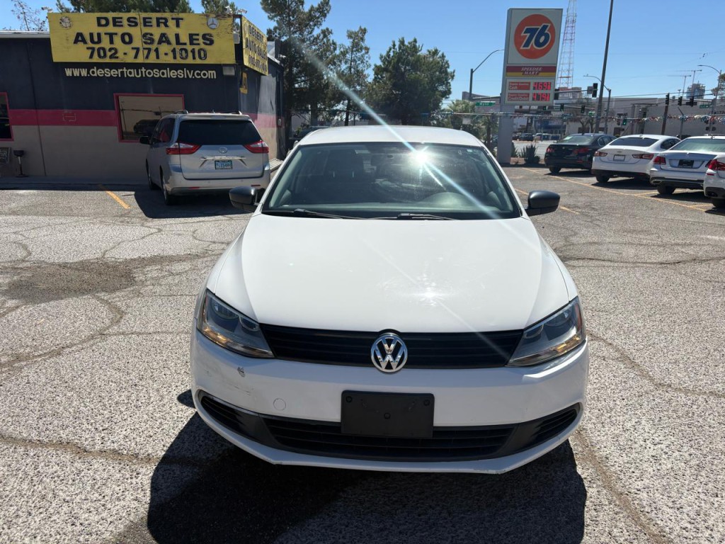 2011 Volkswagen Jetta Image 9
