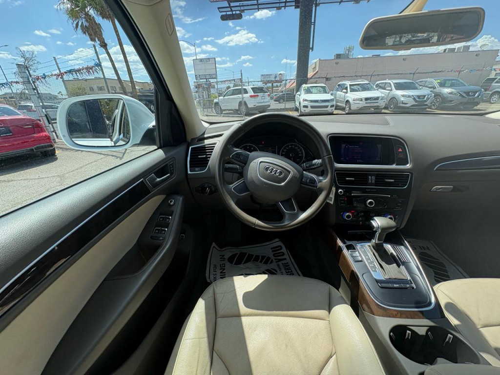 2013 Audi Q5 Image 24