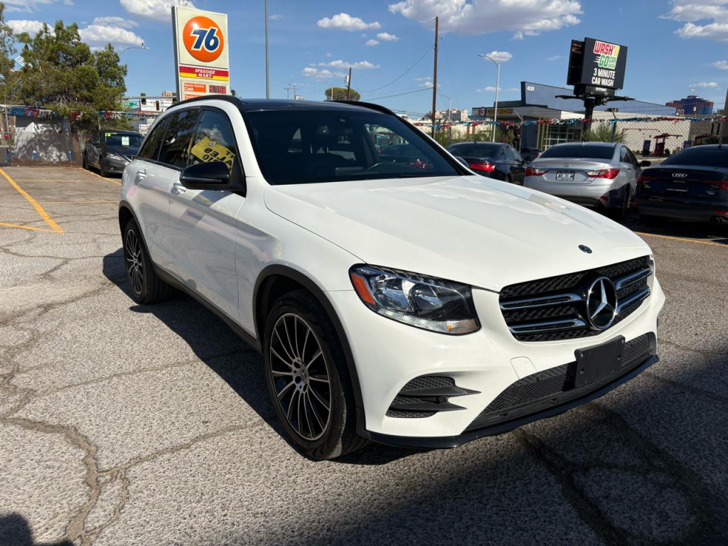 2018 Mercedes-Benz GLC-Class Image 8