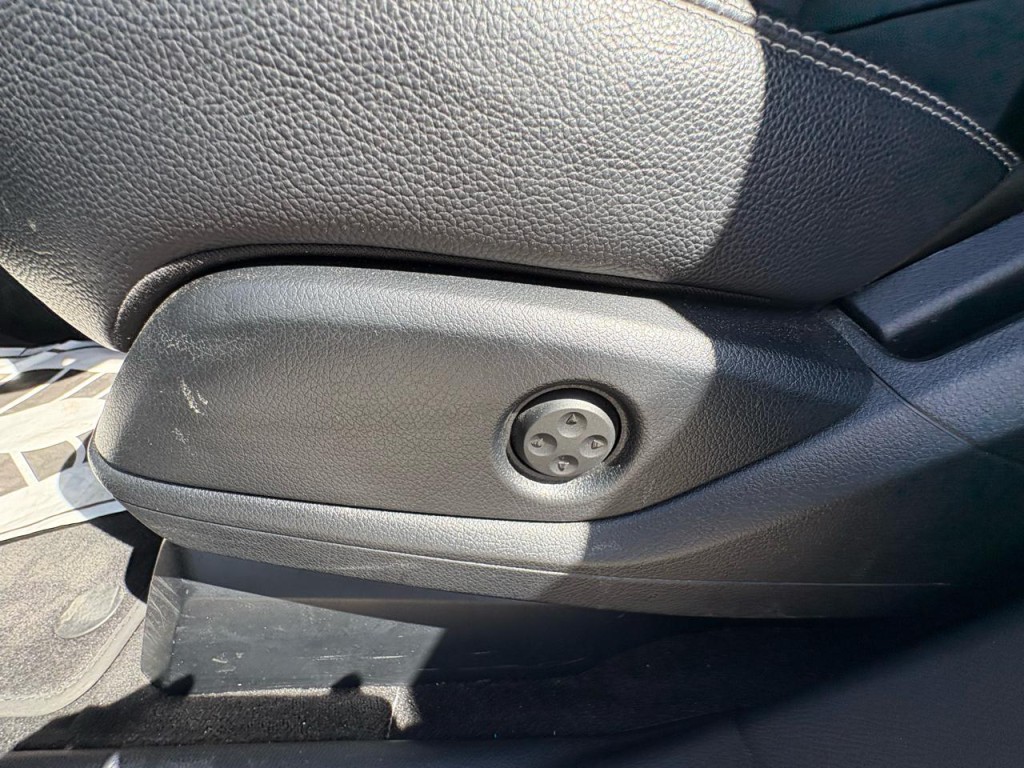2014 Mercedes-Benz M-Class Image 11