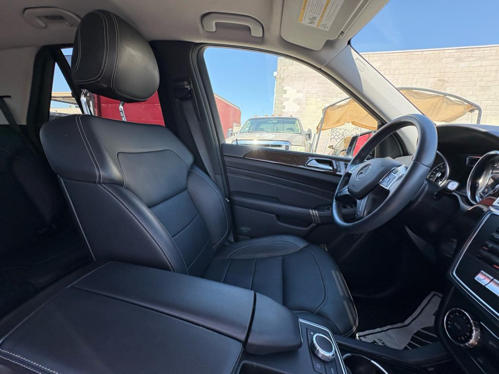 2014 Mercedes-Benz M-Class Image 24