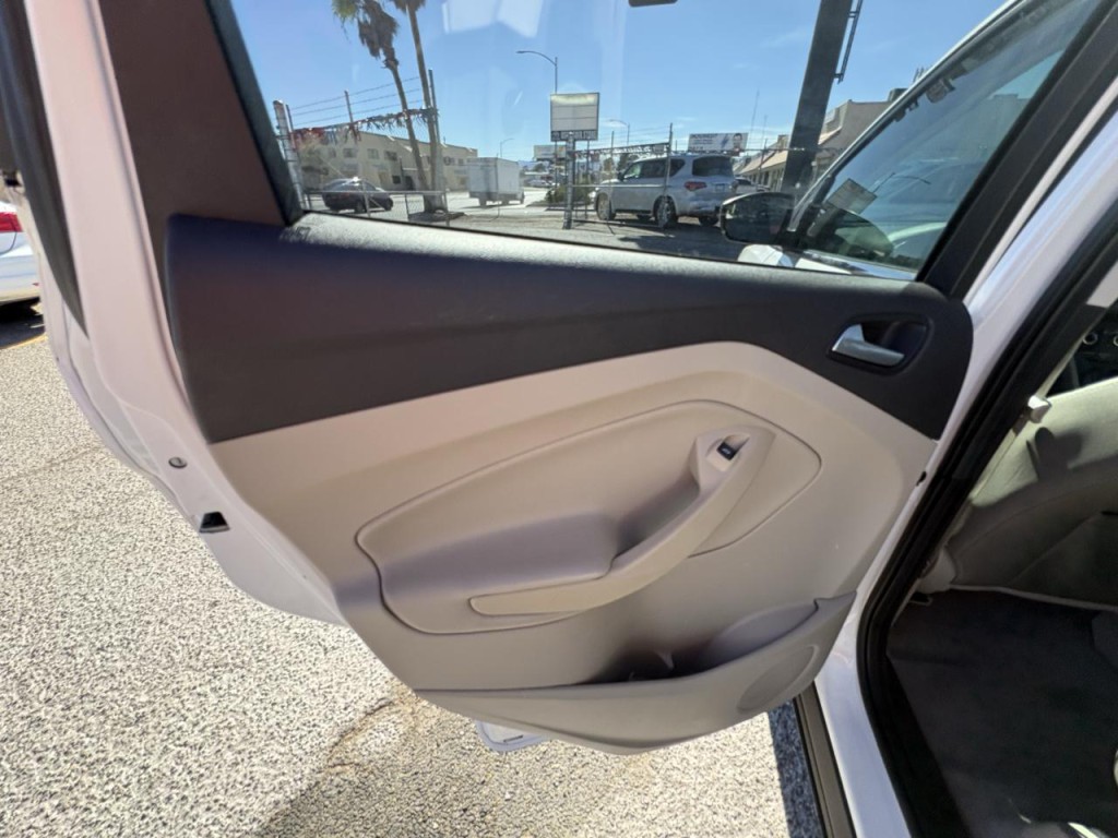 2014 Ford Escape Image 25