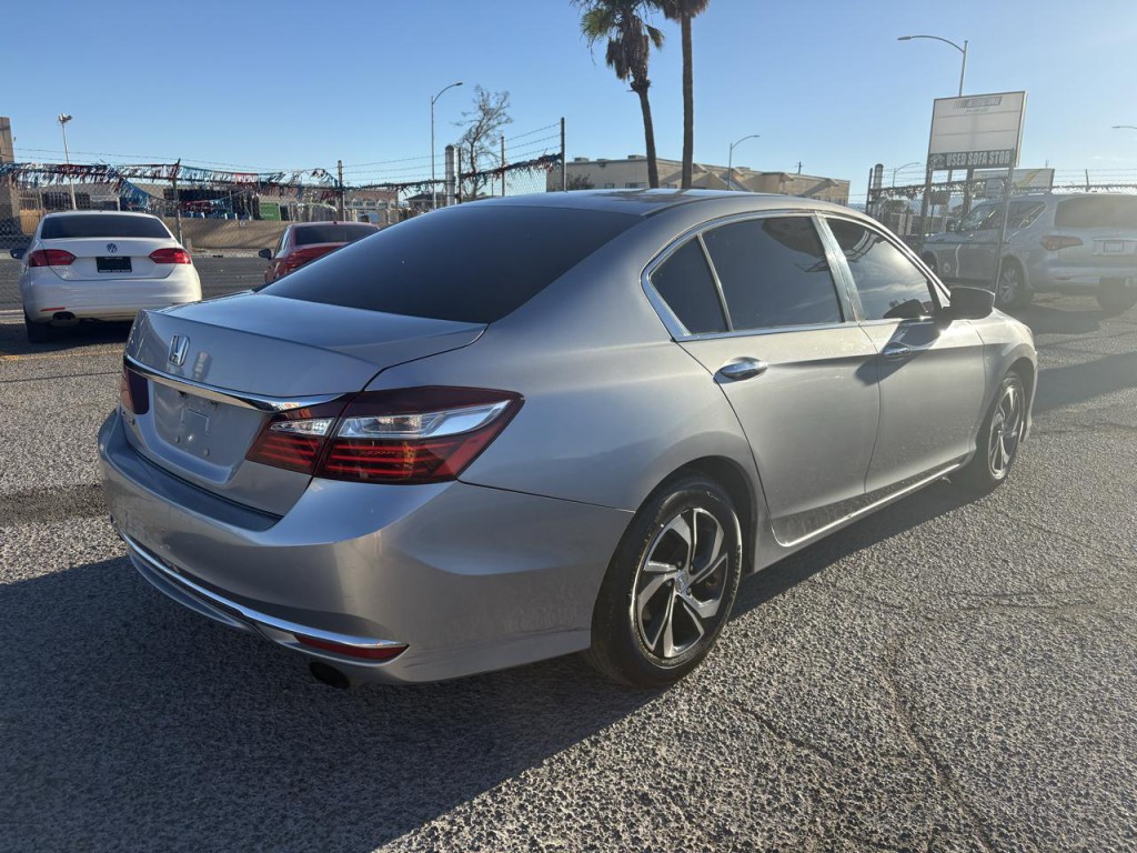 2016 Honda Accord Image 5