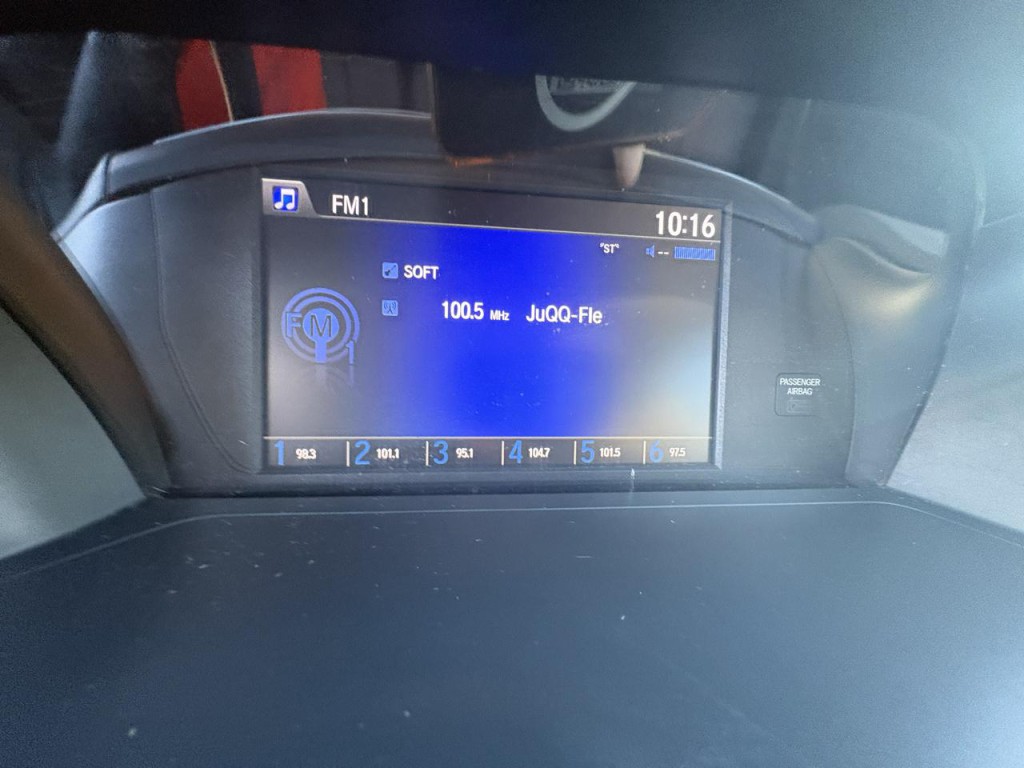 2016 Honda Accord Image 12