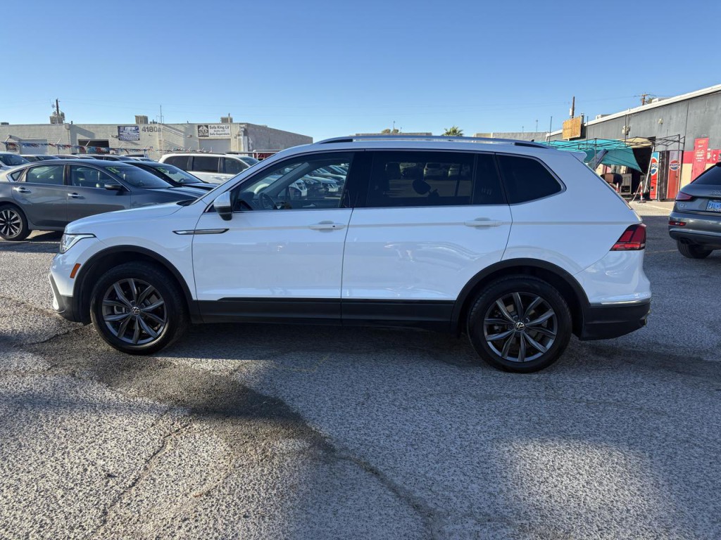 2022 Volkswagen Tiguan Image 2