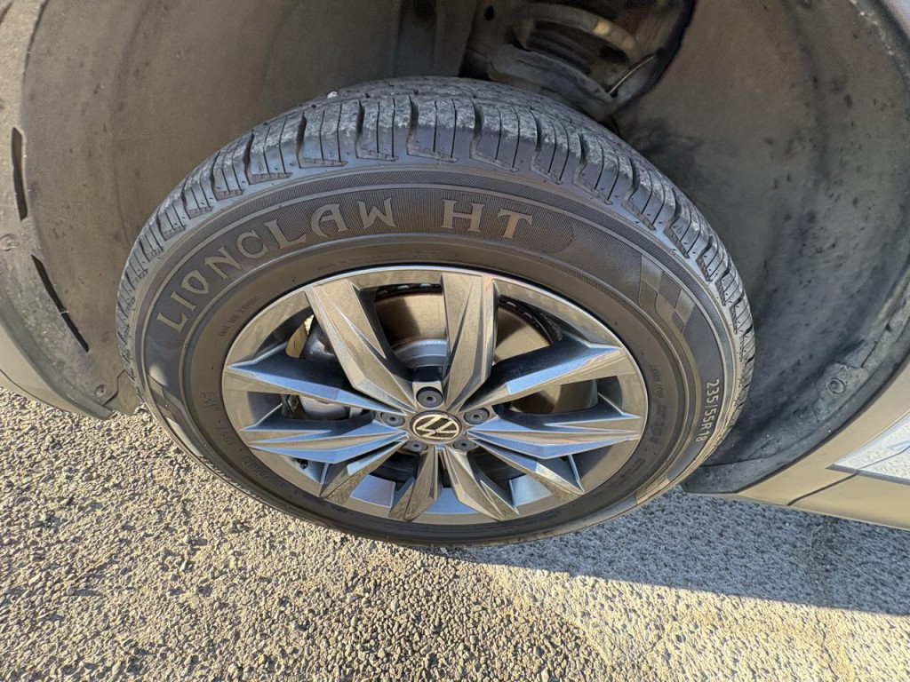 2022 Volkswagen Tiguan Image 24