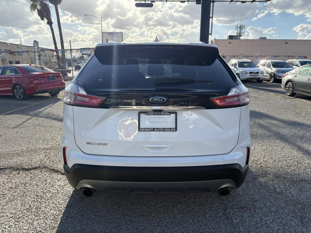 2020 Ford Edge Image 5