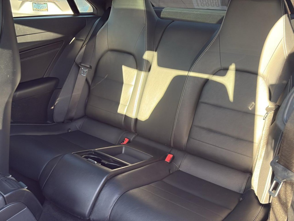 2015 Mercedes-Benz E-Class Image 12