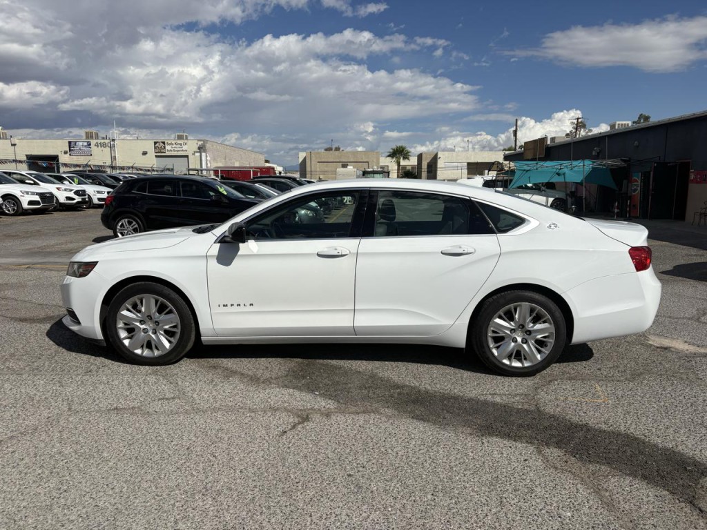 2018 Chevrolet Impala Image 2