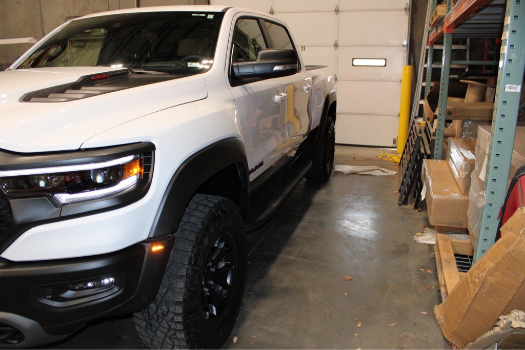 2022 RAM 1500 Image 2