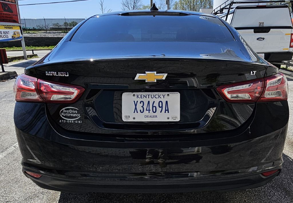 2021 Chevrolet Malibu Image 5