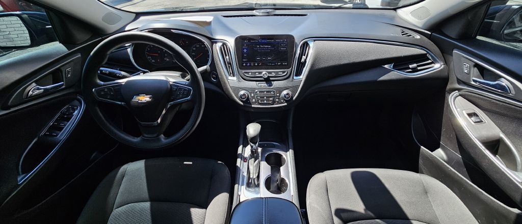 2021 Chevrolet Malibu Image 10