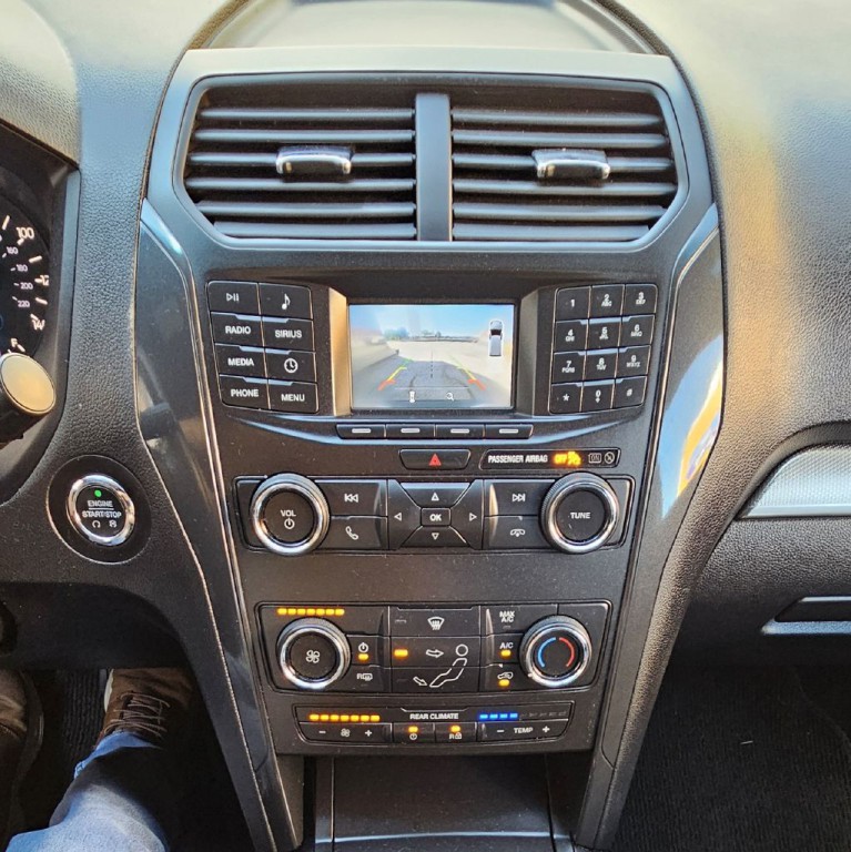 2019 Ford Explorer Image 13