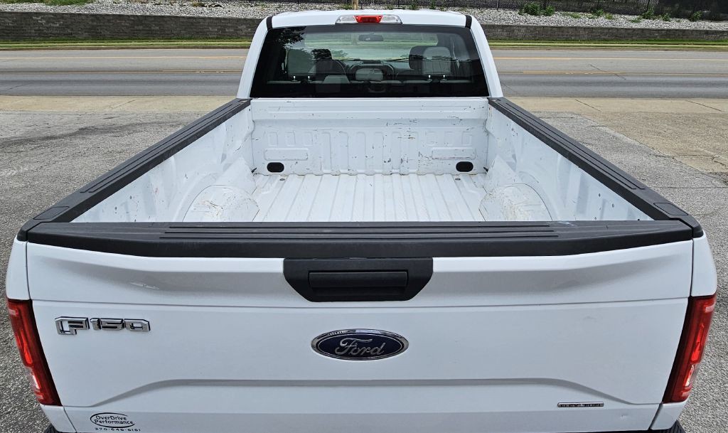 2015 Ford F-150 Image 4