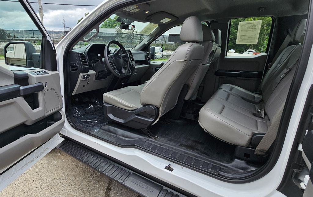 2015 Ford F-150 Image 14
