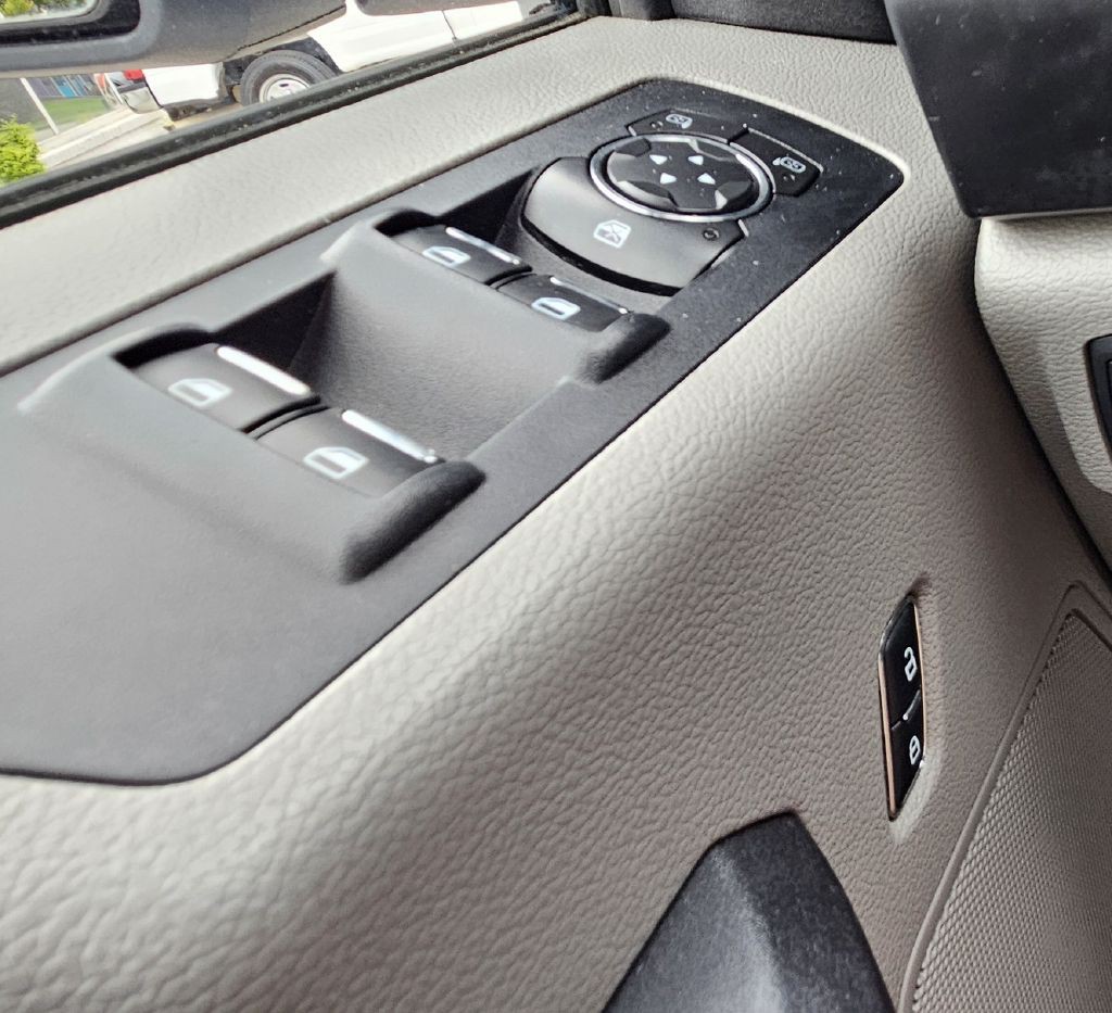 2015 Ford F-150 Image 19