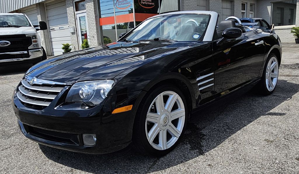 2008 Chrysler Crossfire Image 4