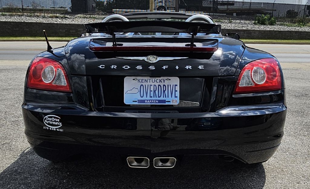 2008 Chrysler Crossfire Image 7