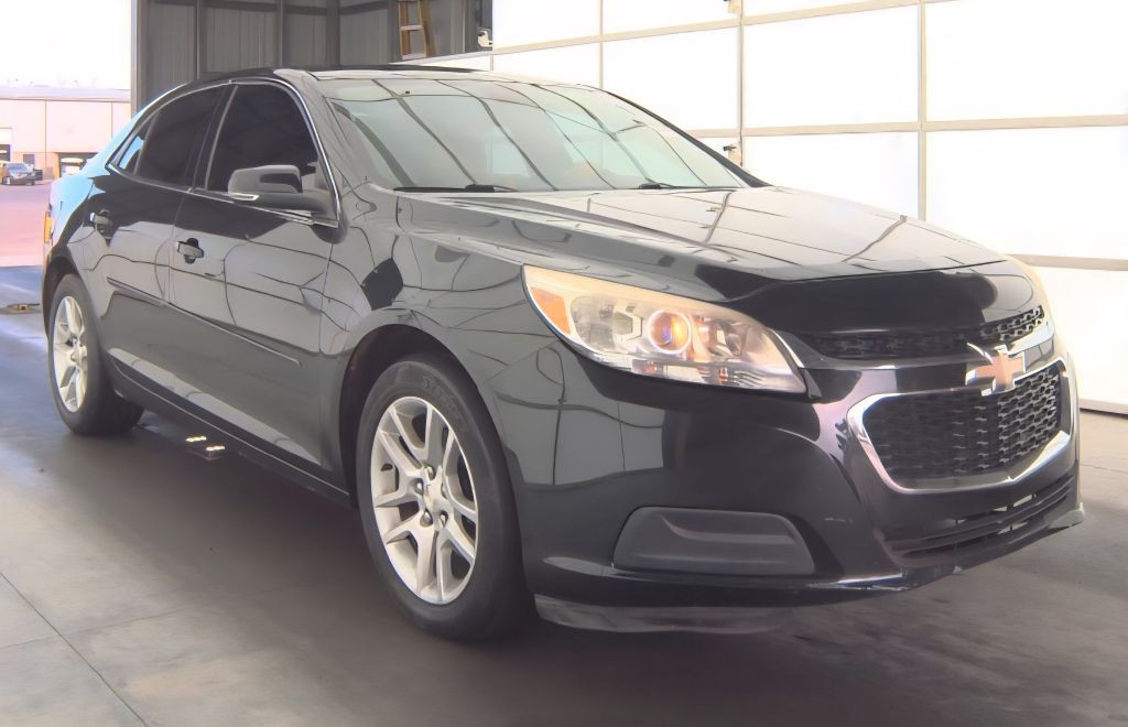 2014 Chevrolet Malibu Image 1