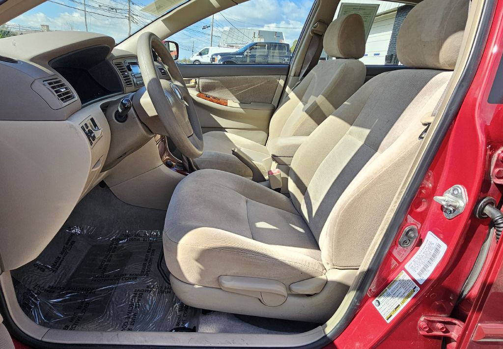 2005 Toyota Corolla Image 9