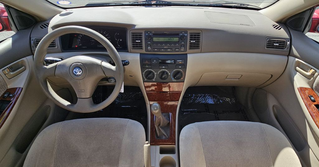 2005 Toyota Corolla Image 14