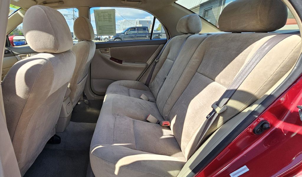 2005 Toyota Corolla Image 20
