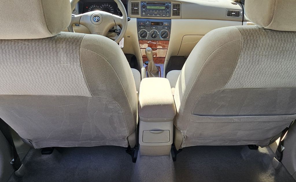 2005 Toyota Corolla Image 22