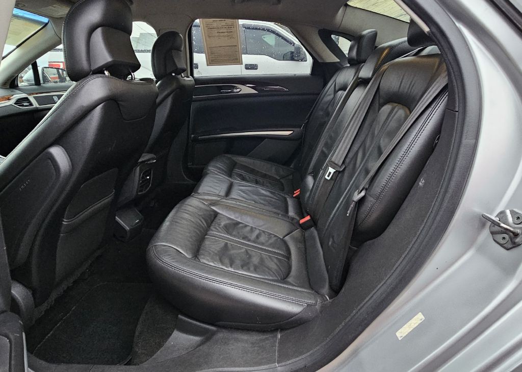 2013 Lincoln MKZ Image 10