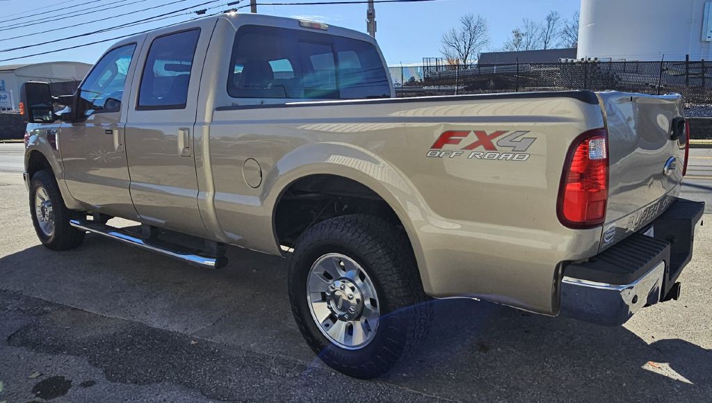 2010 Ford F-250 Image 5